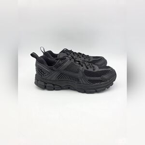 Nike Vomero 5 Running Shoes GS Youth Triple Black Size 6Y/ 7.5 Womens HF6998-001